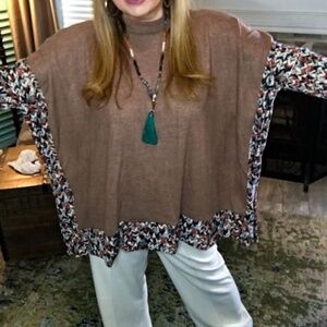 NWOT Brushed Melange Hacci Mixed Media Poncho Style Tunic